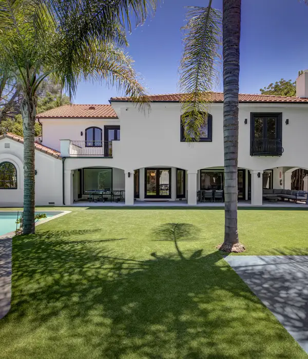 lost angels large white house pool palm trees