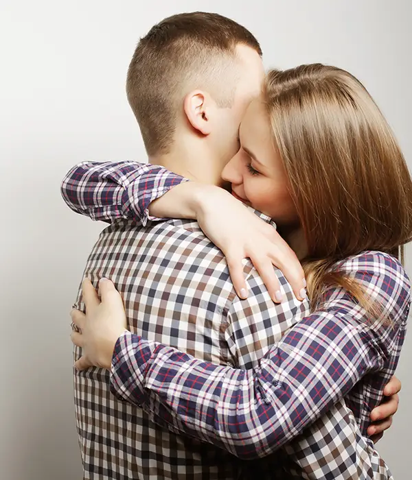 lovely-happy-couple-hugging-page